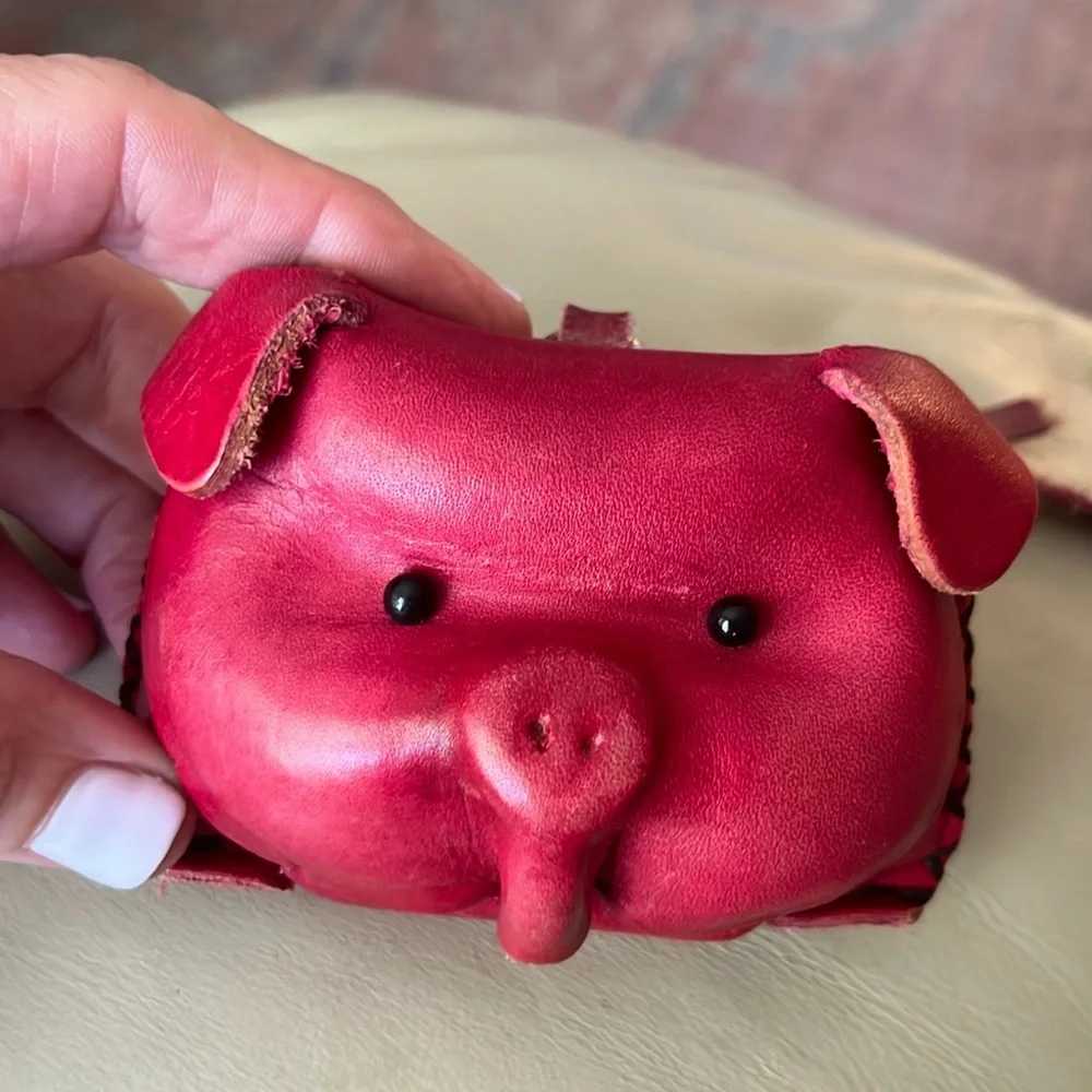Leather Piggy Coin Key Ring Dark Pink Just Adorable-Handmade - Picture 2 of 12